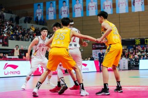 广厦男篮发布备战花絮，加时末段绝杀压哨，足总杯任务艰巨，轮换策略成焦点(广东宏远战广厦胜负发生逆袭)-开云体育下载
